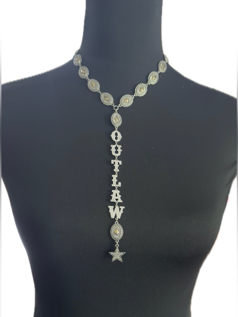 15” adjustable Idyllwind Silver-Tone OUTLAW Y-Drop Necklace with Star Charm